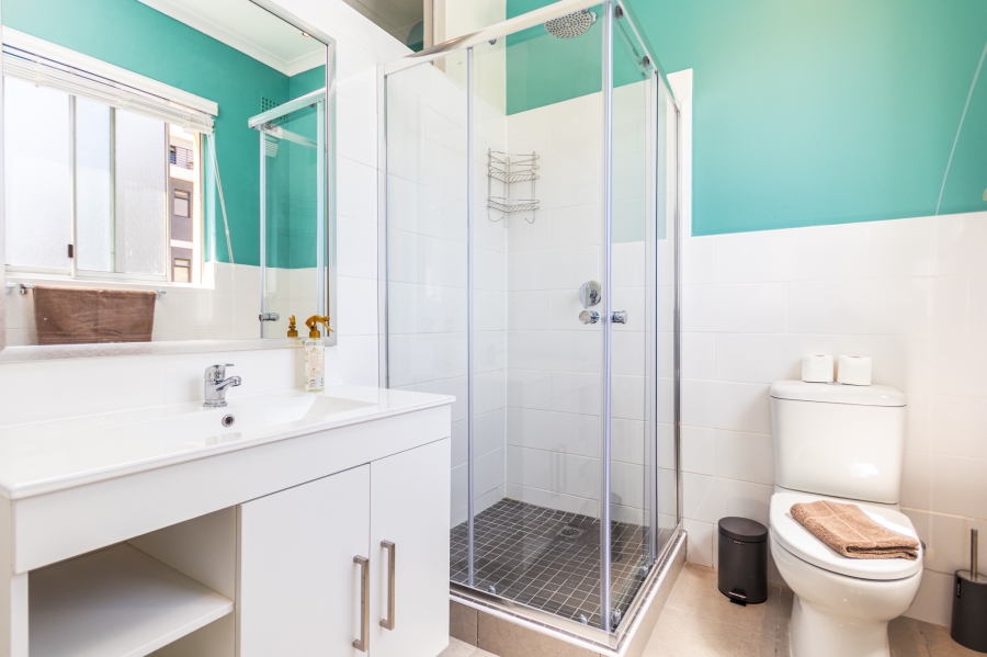 2 Bedroom Property for Sale in Green Point Western Cape